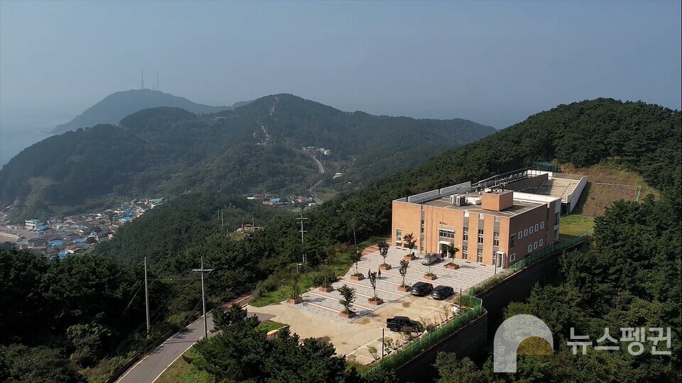 소청도에 위치한 국가철새연구센터 (사진 국립생물자원관 국가철새연구센터 제공)/뉴스펭귄