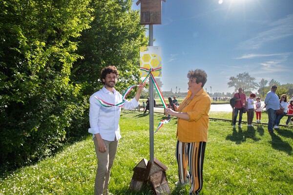 꿀벌 호텔이 엠폴리의 세라발레 공원에서 개장했다 (사진 Sintesi Minerva Cooperative 공식 페이스북)/뉴스펭귄