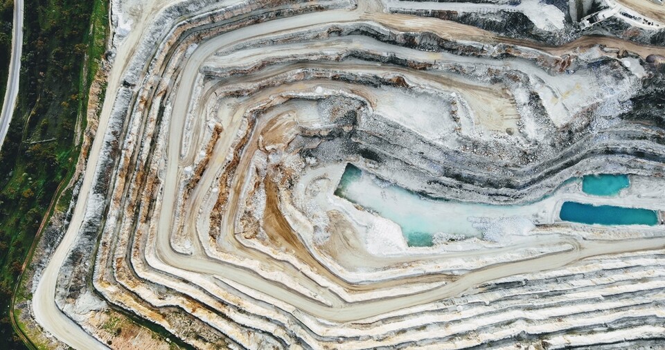 리튬 채굴 광산. (사진 Unsplash)/뉴스펭귄