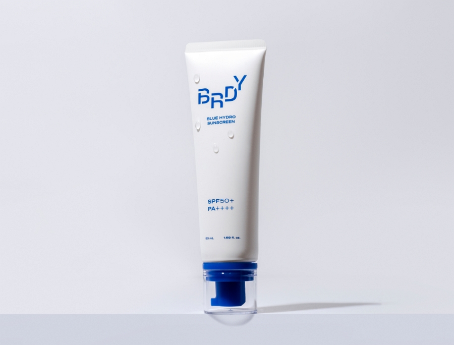 비레디 블루 수분 선크림. (사진 아모레퍼시픽)/뉴스펭귄