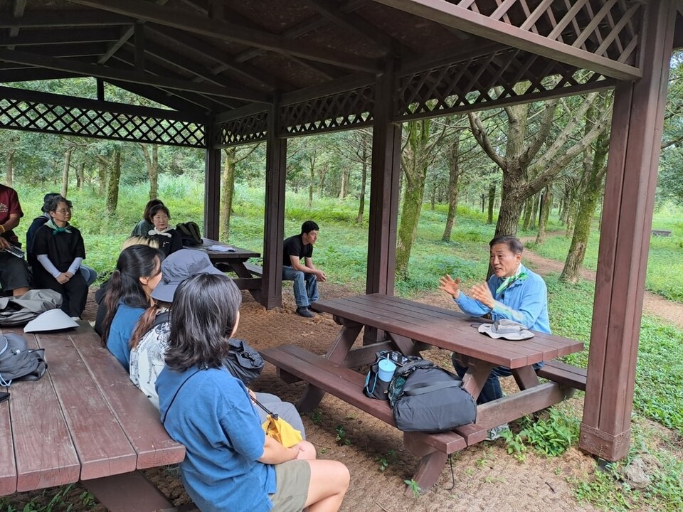 비자로시민모임. (사진 이강운 대기자)/뉴스펭귄