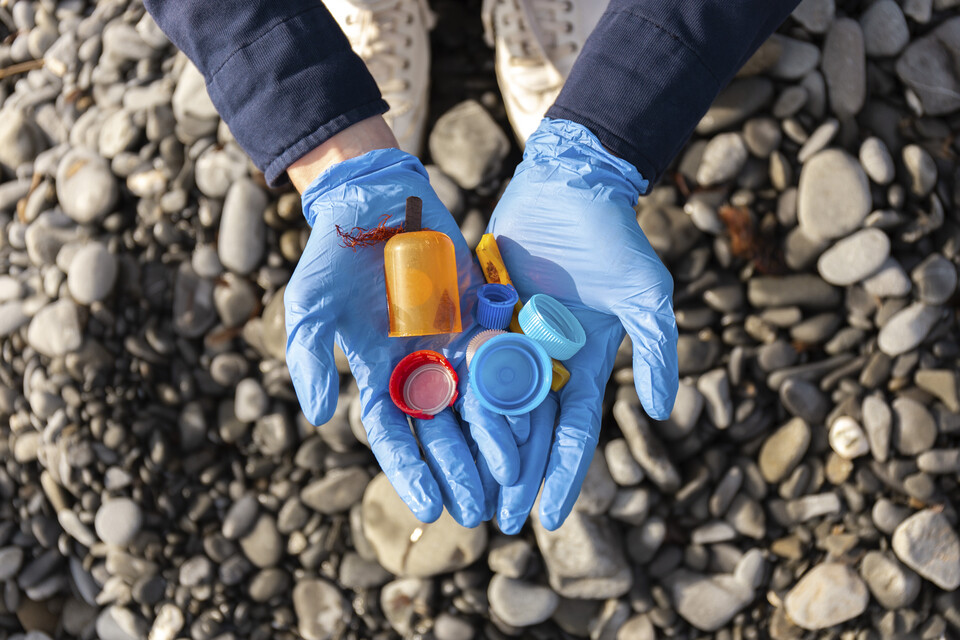  최근 플라스틱 병뚜껑이나 양말목이 '업사이클링 재료'로 판매되는 경우가 있다. (사진 클립아트코리아)/뉴스펭귄