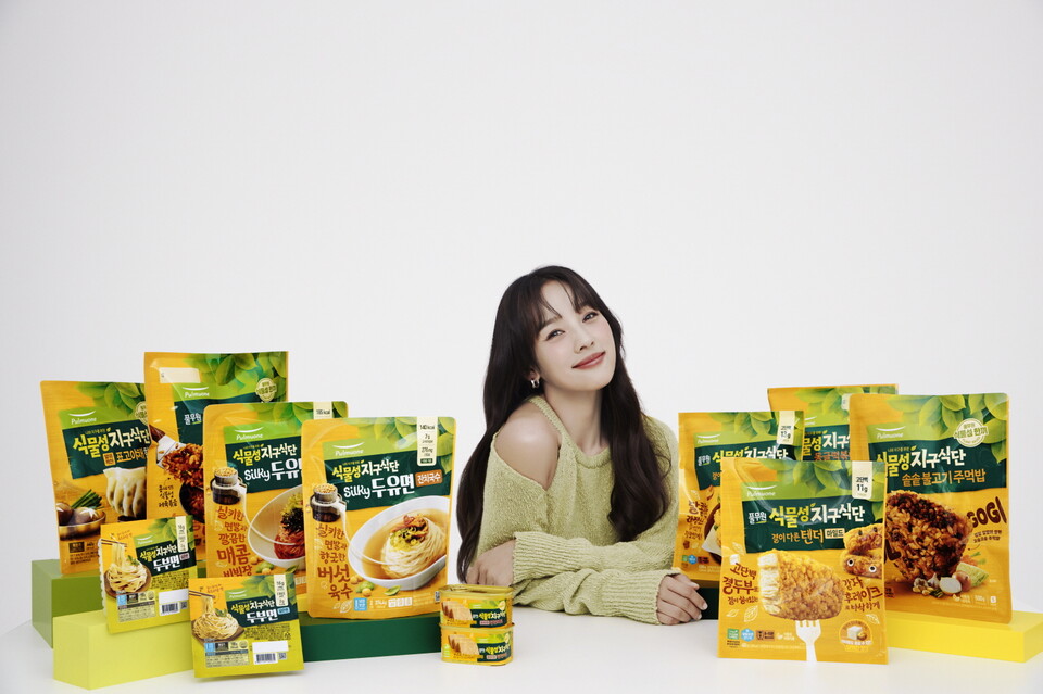 풀무원지구식단 캠페인 전속 모델로 활동 중인 가수 이효리. (사진 풀무원)/뉴스펭귄