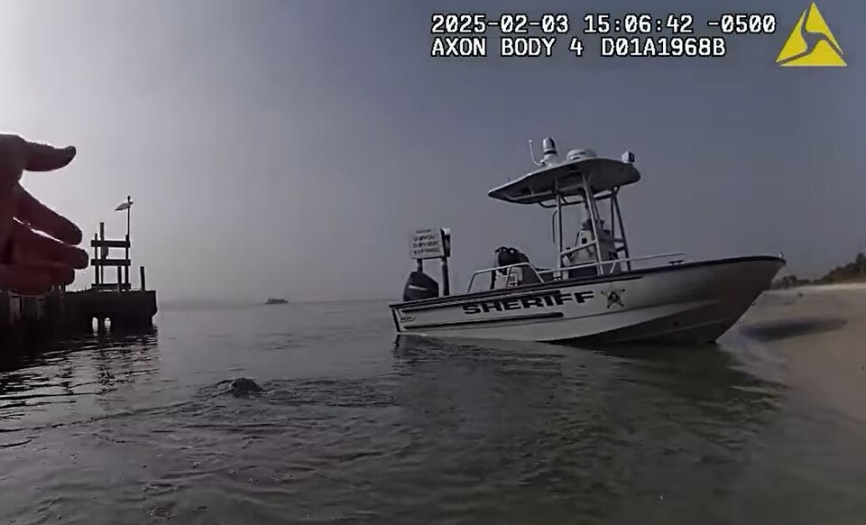 (사진 볼루시아카운티 보안관 공식 페이스북)/뉴스펭귄