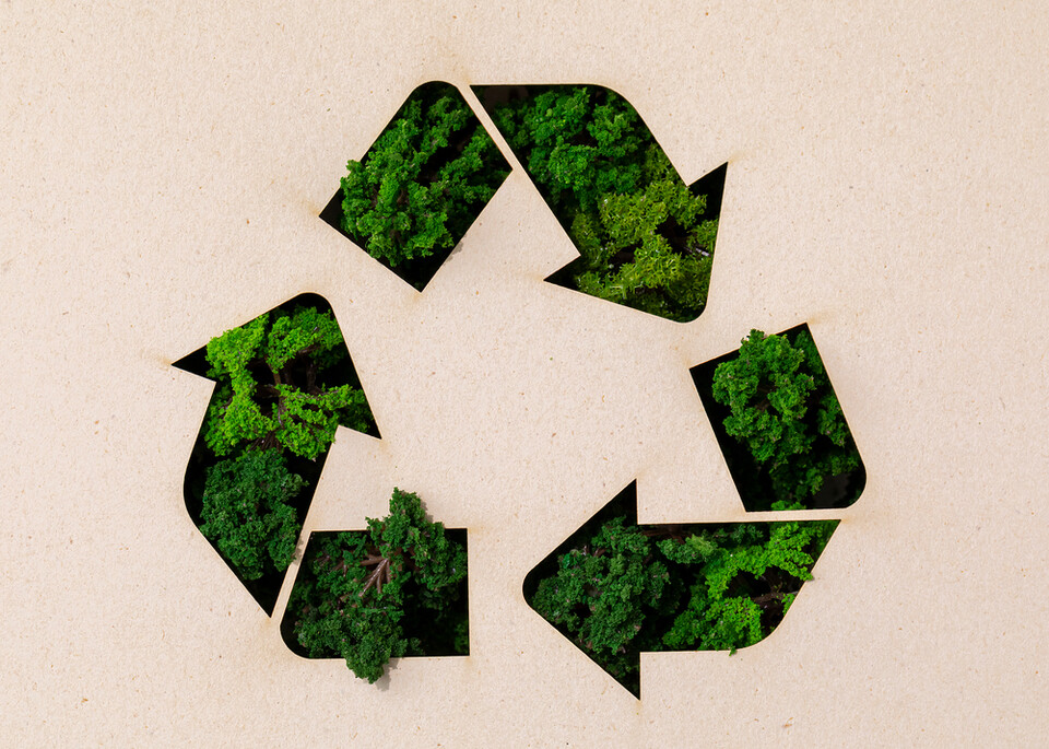  LG화학이 폐기물을 매립하지 않고 자원으로 재활용하는 국제 인증을 추가했다. (사진 클립아트코리아)/뉴스펭귄