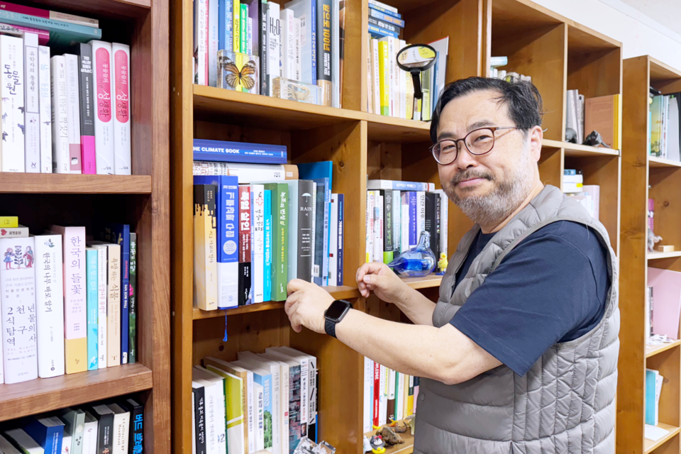 이정모 펭귄각종과학관 관장은 "인간을 줄일 수 없는 상황에서 우리가 할 수 있는 일은 인간의 서식지를 줄이는 일" 이라고 말했다. (사진 이동재 기자, 본지DB)