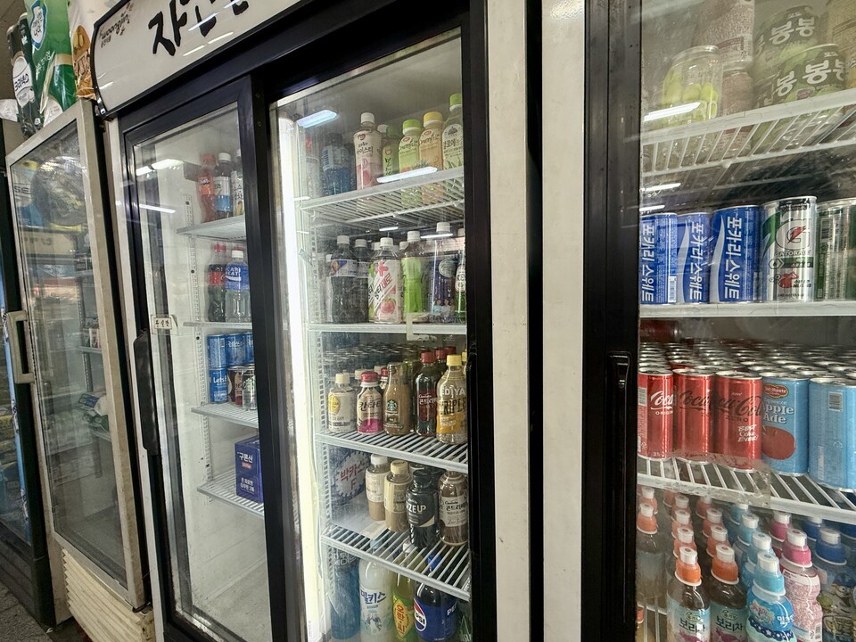 냉장고나 에어컨과 같은 냉방·냉동기기에 들어가는 냉매는 기후·생태계 변화를 유발하는 조용하지만 강력한 온실가스다. 사진은 본 기사와 직접적인 관련이 없음. (사진 곽은영 기자)/뉴스펭귄