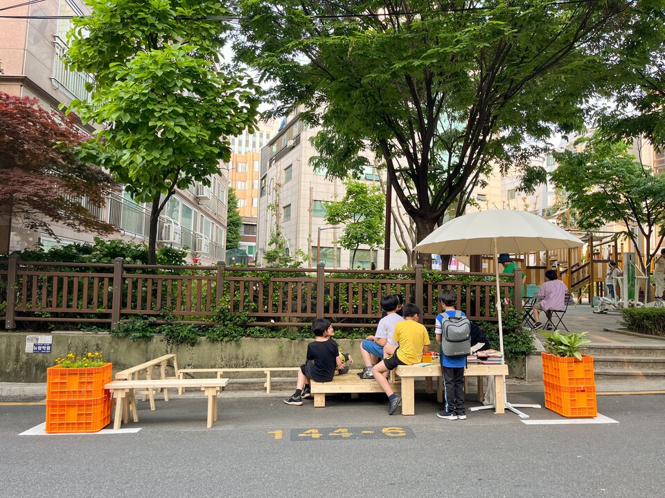 소소도시가 2023년 서초구 문화지구 악기거리에서 진행한 팝업 파클렛. (사진 서선영 대표)/뉴스펭귄